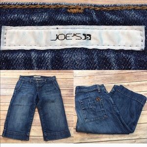 Sz 26 Joe straight leg capris